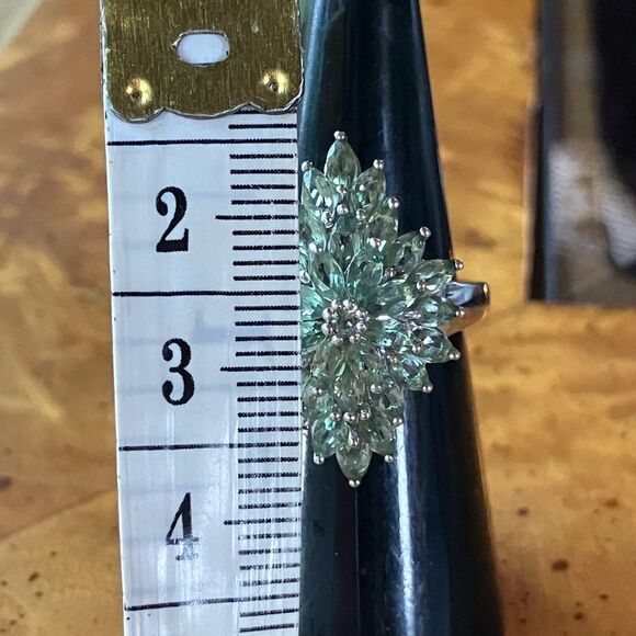 Natural Green Apatite Sterling Silver Cocktail Ring Size 6 - Picture 7 of 9